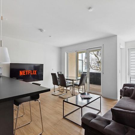 Eindrucksvolle Zwei-Zimmer-Wohnung Mit Balkon Und Grosser Kueche Leipzig Eksteriør billede
