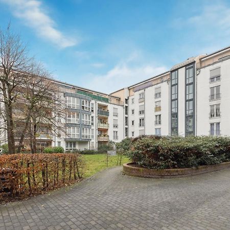Eindrucksvolle Zwei-Zimmer-Wohnung Mit Balkon Und Grosser Kueche Leipzig Eksteriør billede