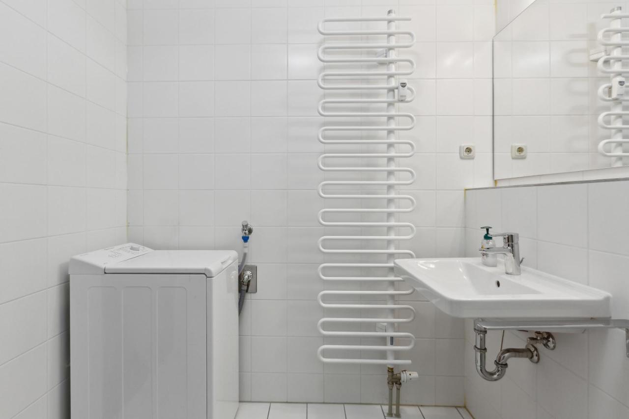 Eindrucksvolle Zwei-Zimmer-Wohnung Mit Balkon Und Grosser Kueche Leipzig Eksteriør billede