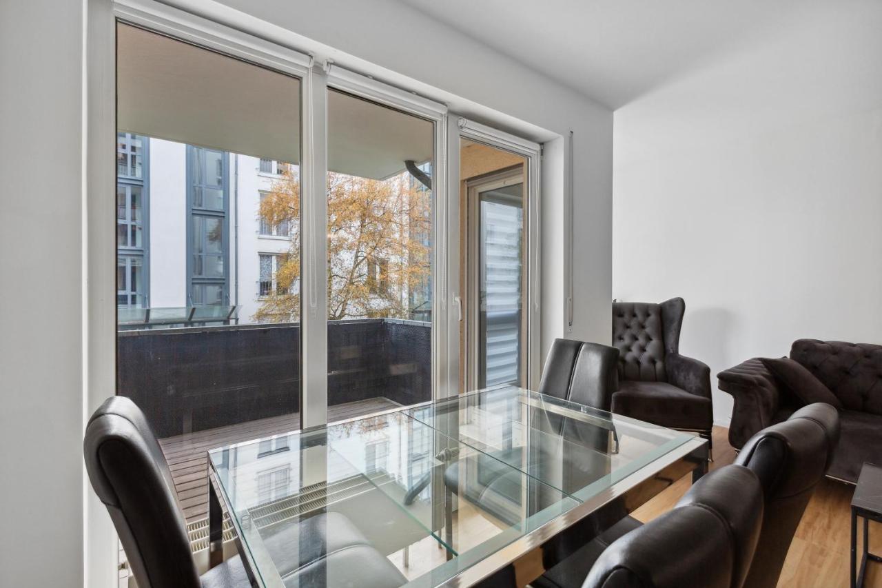 Eindrucksvolle Zwei-Zimmer-Wohnung Mit Balkon Und Grosser Kueche Leipzig Eksteriør billede